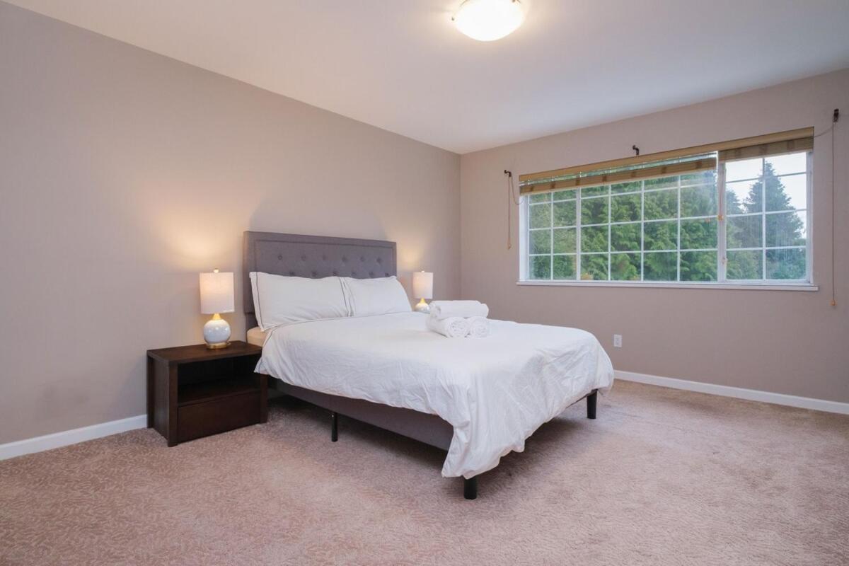 Spacious 4Br W Ensuites Mins To Downtown Yvr Ubc Vancouver Eksteriør billede