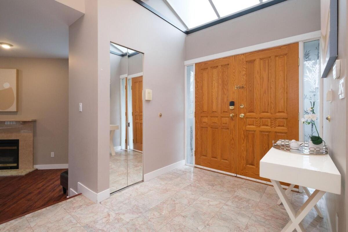 Spacious 4Br W Ensuites Mins To Downtown Yvr Ubc Vancouver Eksteriør billede
